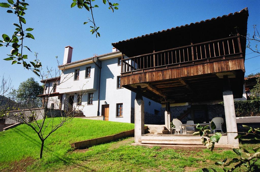 Casa De Aldea La Pumariega 호텔 Caces 외부 사진